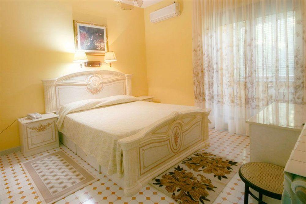 Cavour Sorrente