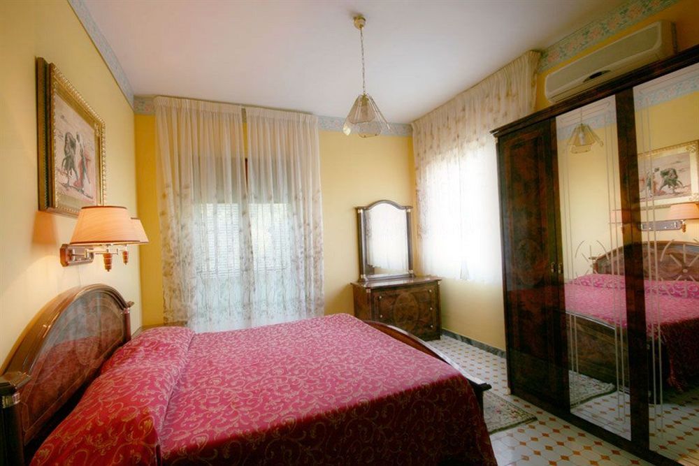 Cavour 3* Península Sorrentina